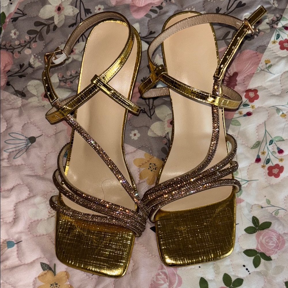 Elegant Gold Strappy Sandals